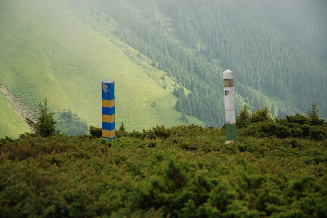 Прикордонні стовпці